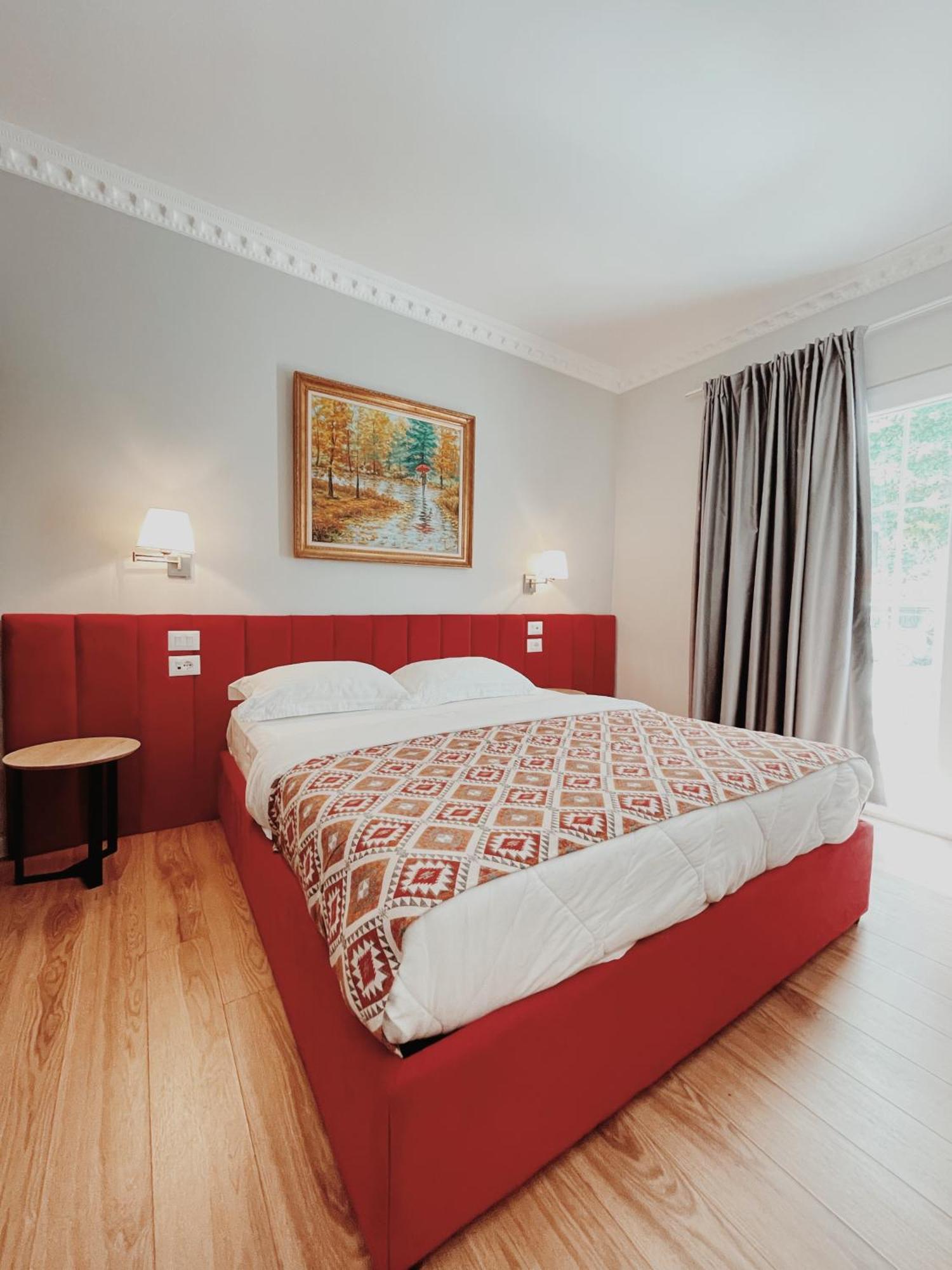 Ruby Palace Vlorë Εξωτερικό φωτογραφία