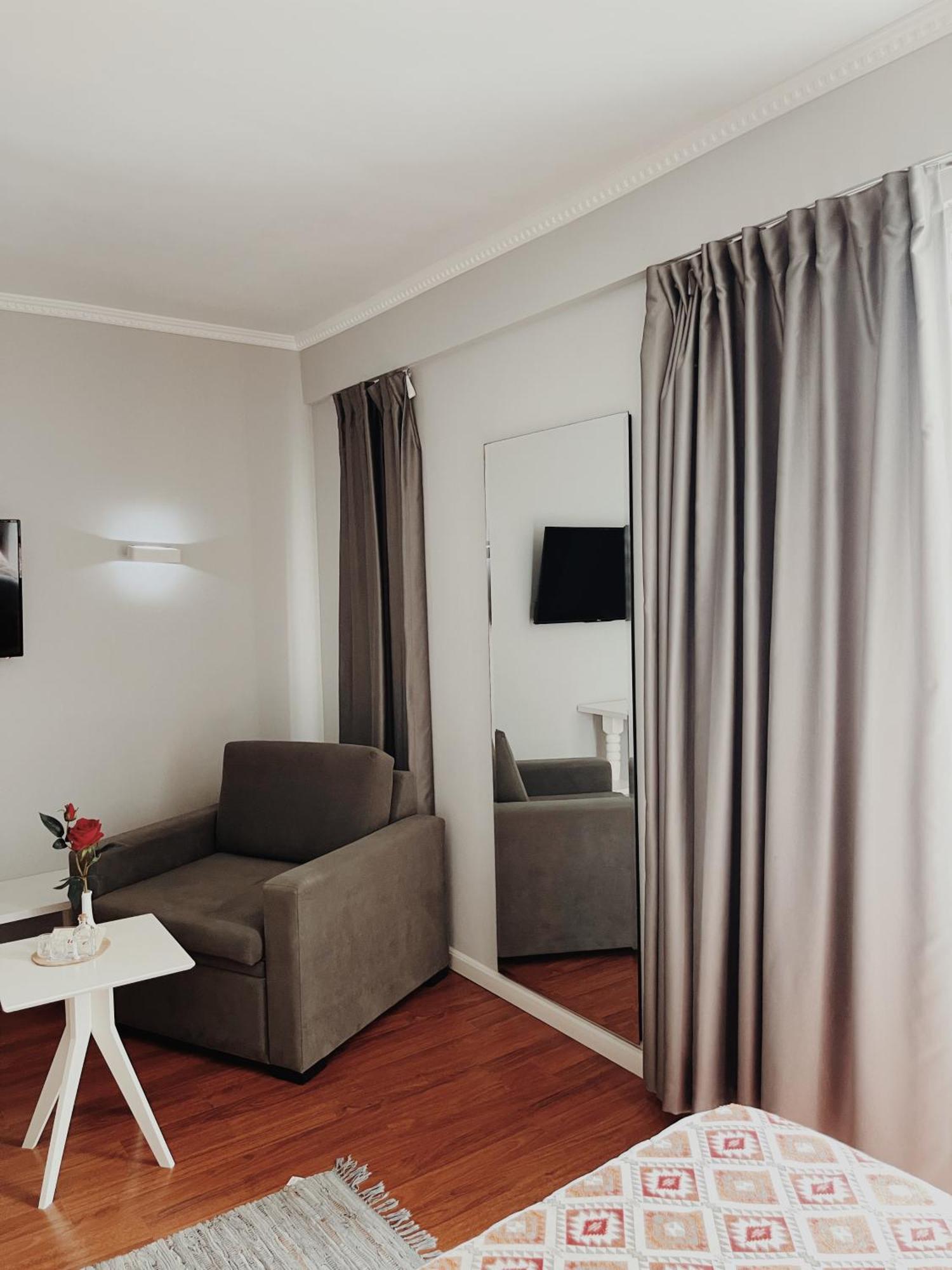Ruby Palace Vlorë Εξωτερικό φωτογραφία