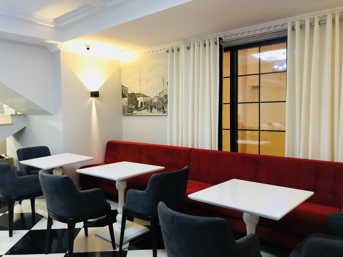 Ruby Palace Vlorë Εξωτερικό φωτογραφία